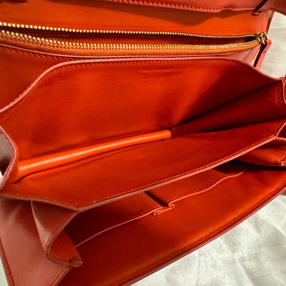 Celine Medium Classic Box Bag - Picture 11 of 13